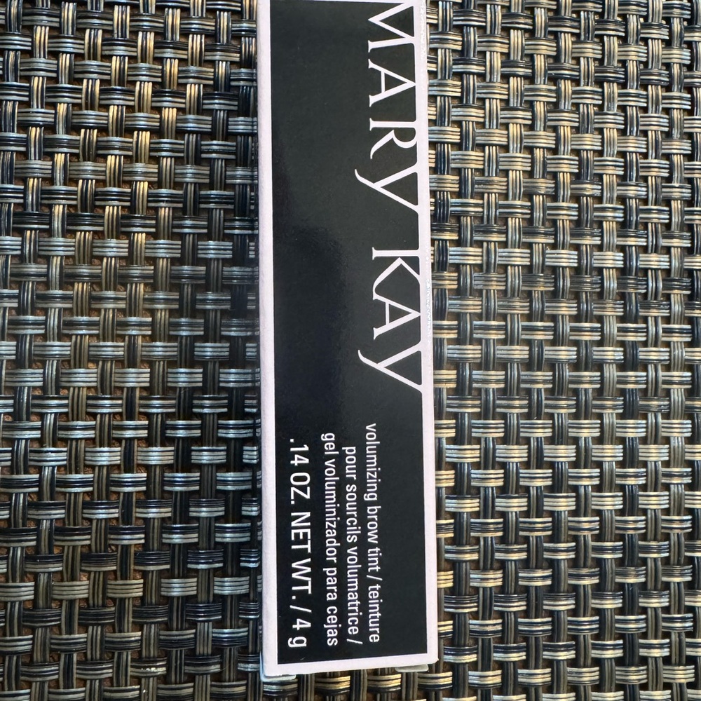 Mary Kay Volumizing Brow Tint and liquid shadow